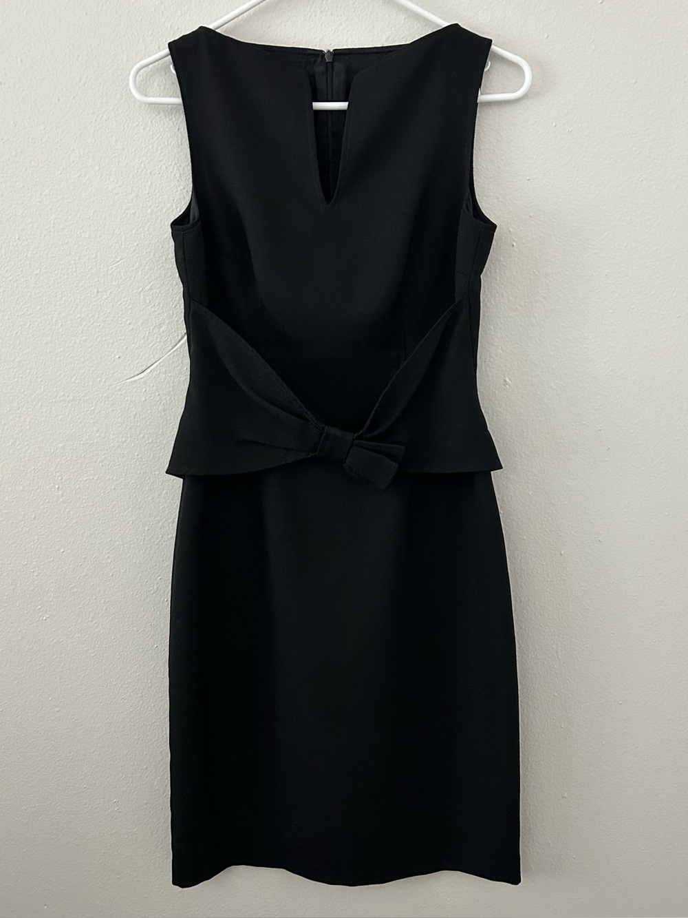 Vintage David Meister Black Shift Cocktail Dress Womens Size 2 Classic Boat Neck